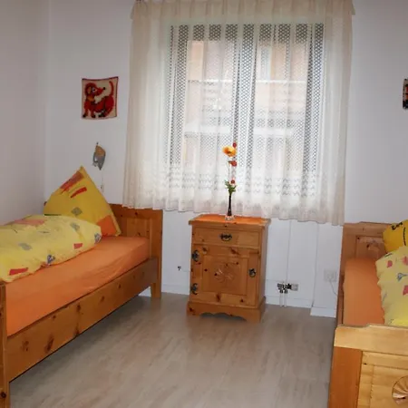 Apartment Arolle